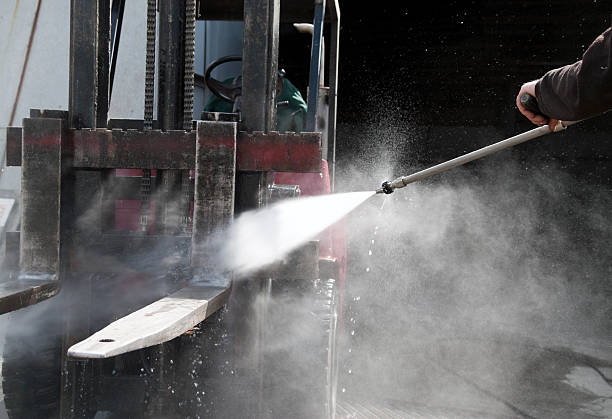 Best Soft Washing for Delicate Surfaces in San Rafael, NM